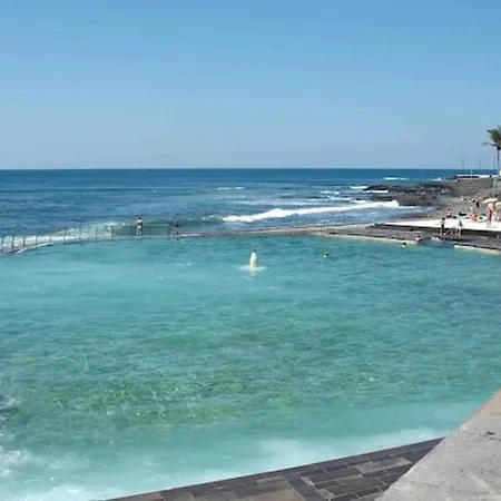 شقة Carmenes2-Bed Apartment In Bajamar